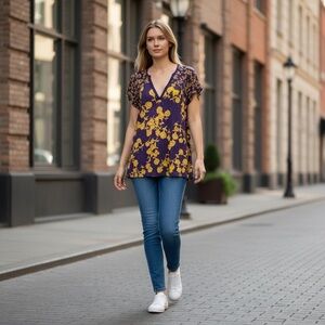 LUX Purple V-Neck Floral Top